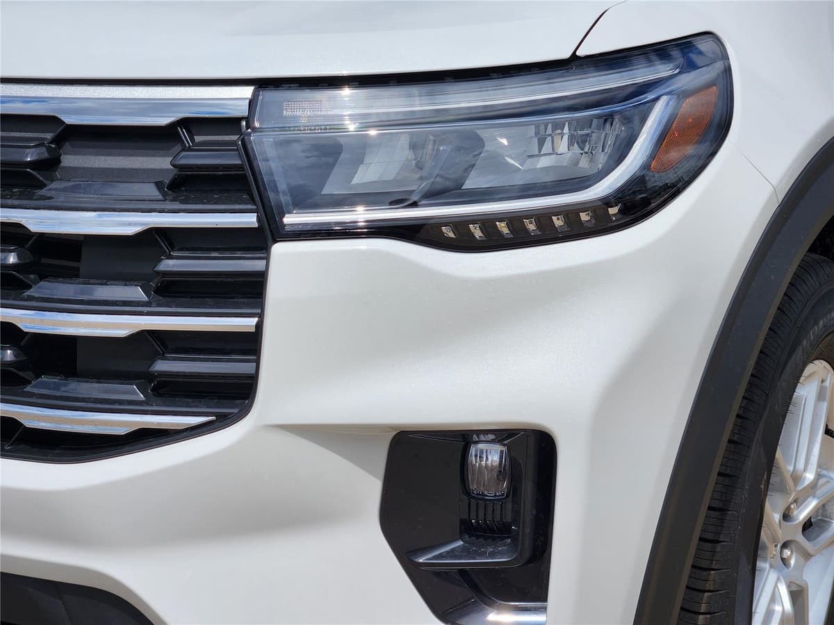 2026 Ford Explorer - Image 5