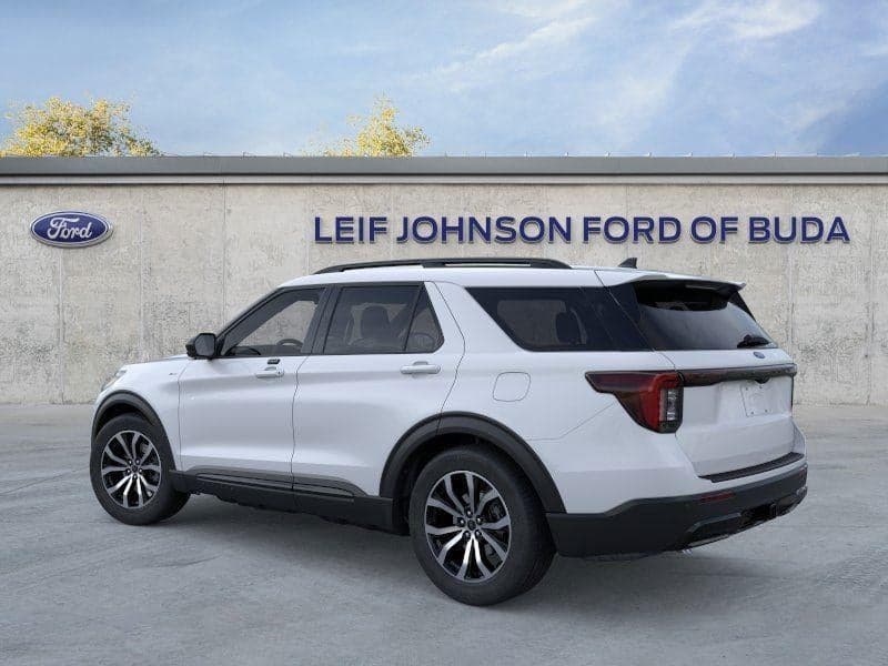 2026 Ford Explorer - Image 4