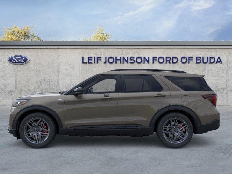 2026 Ford Explorer - Image 3