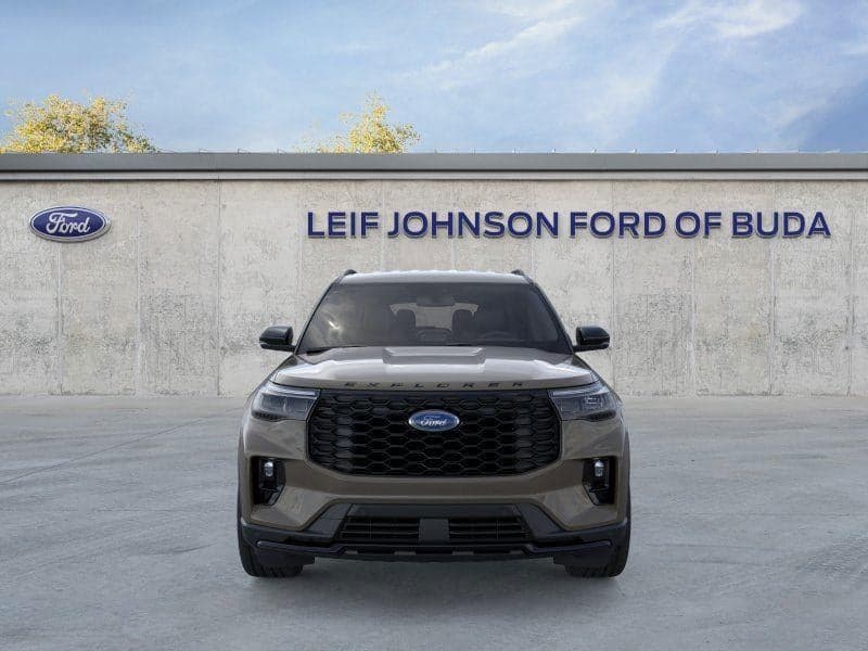 2026 Ford Explorer - Image 6