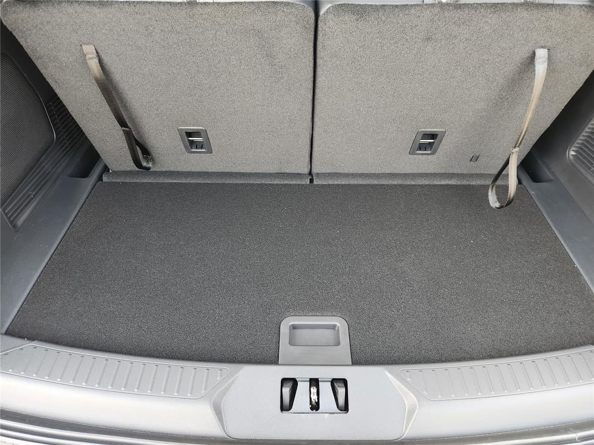 2026 Ford Explorer - Image 23