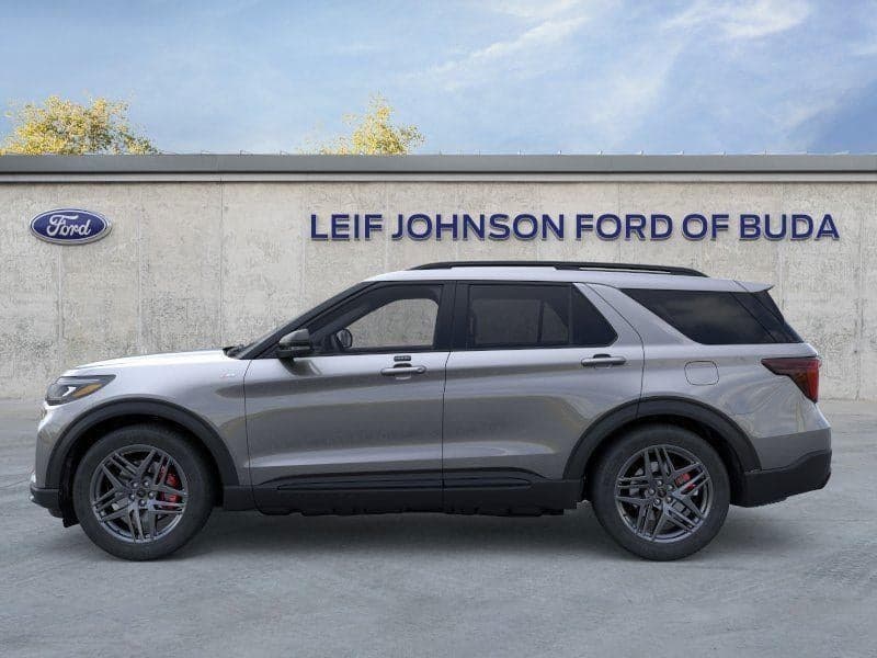 2026 Ford Explorer - Image 3