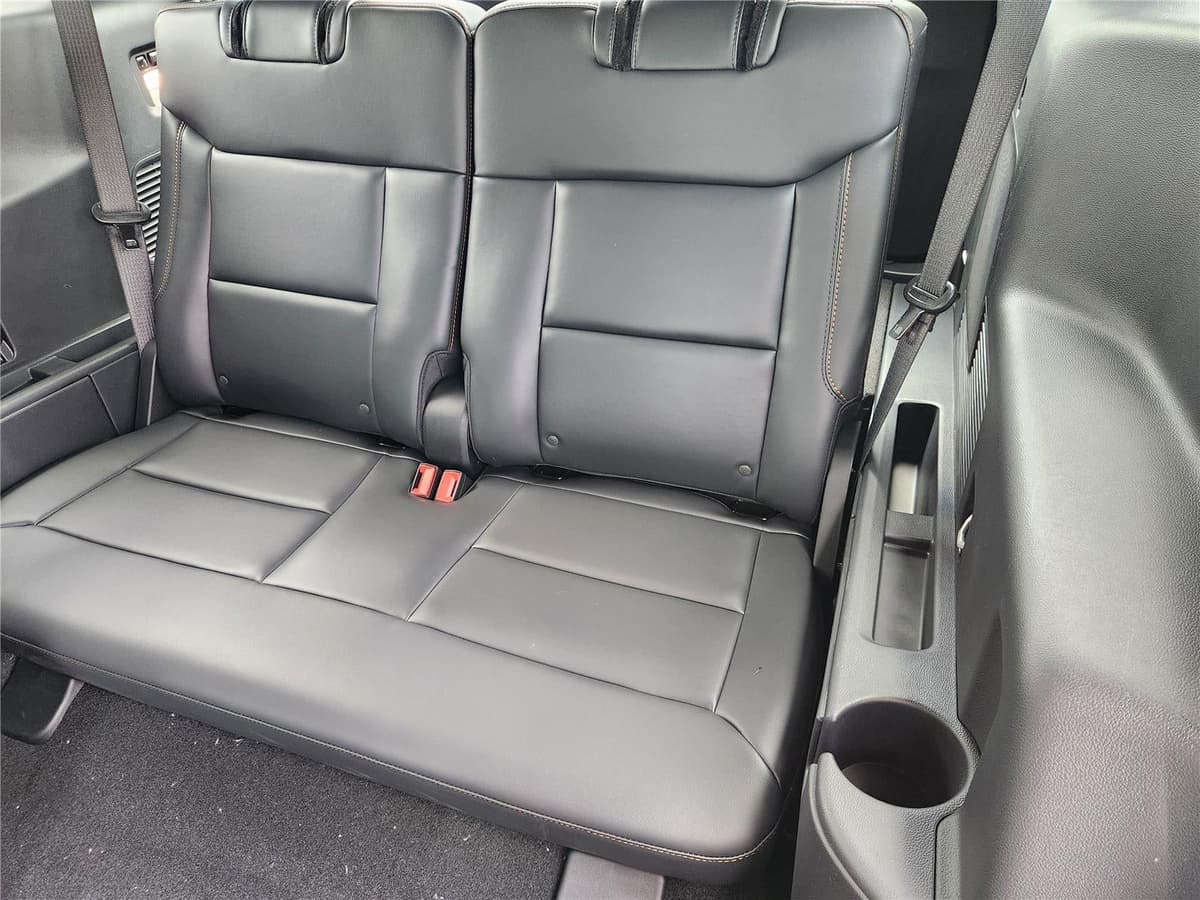 2026 Ford Explorer - Image 22