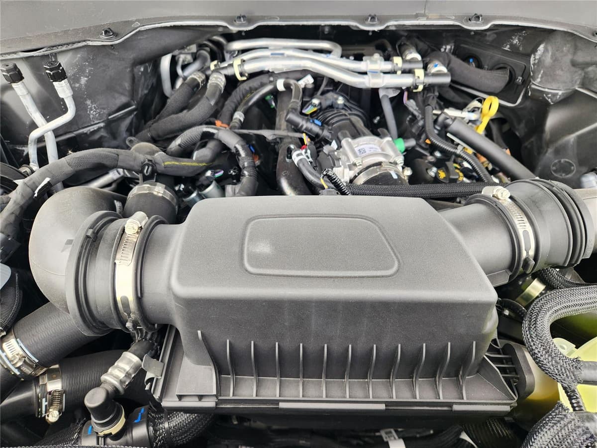 2026 Ford Explorer - Image 23