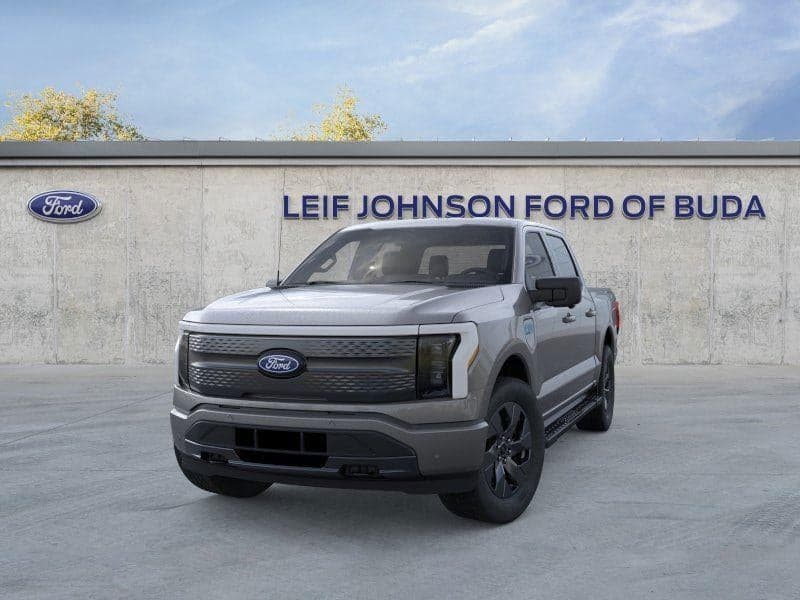 2025 Ford F-150 Lightning - Image 2