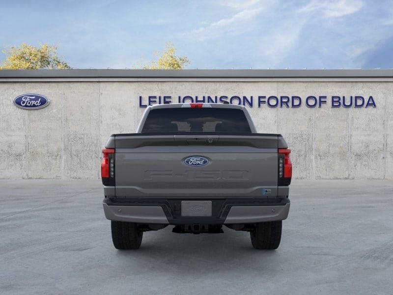 2025 Ford F-150 Lightning - Image 5