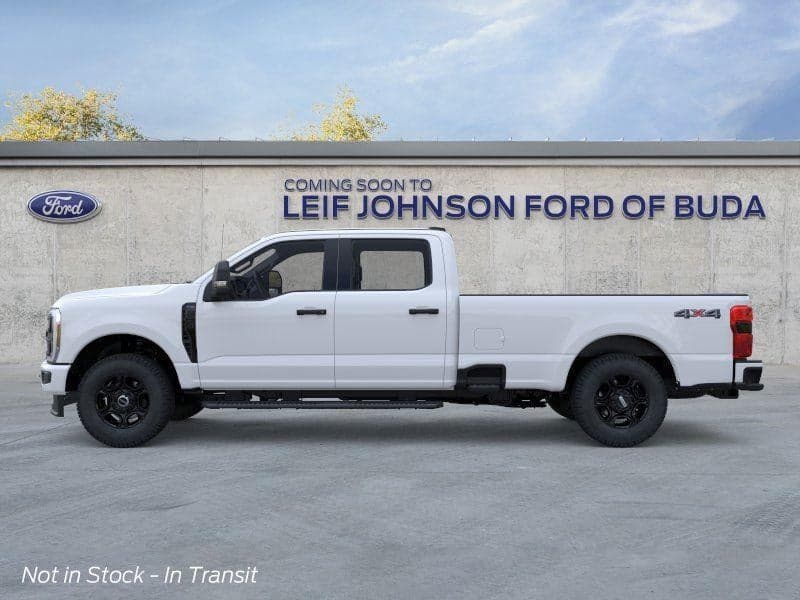 2026 Ford Super Duty F-250 - Image 3