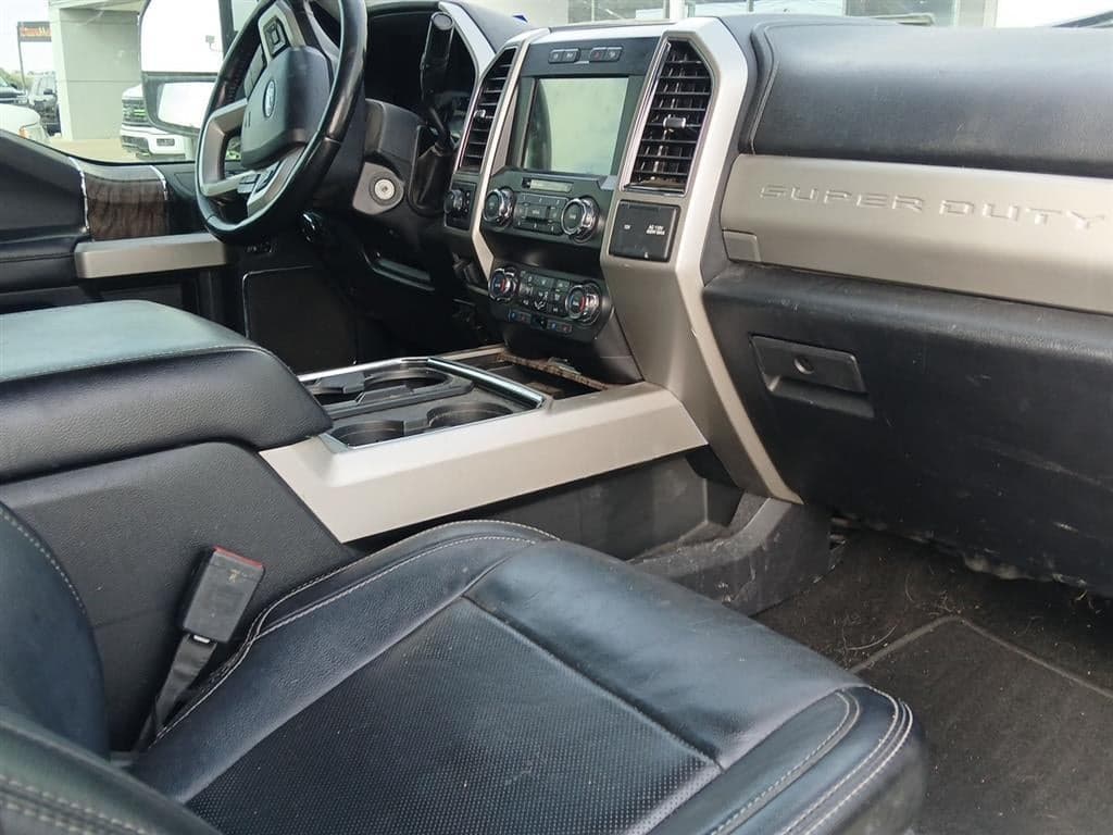 2019 Ford Super Duty F-250 - Image 11