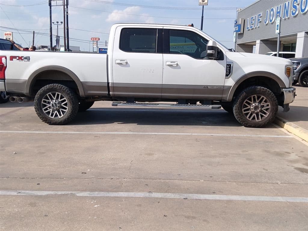 2019 Ford Super Duty F-250 - Image 6