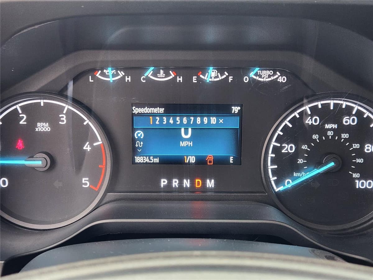 2025 Ford Super Duty F-250 - Image 18