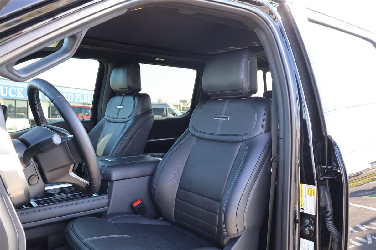 2026 Ford Super Duty F-250 - Image 13