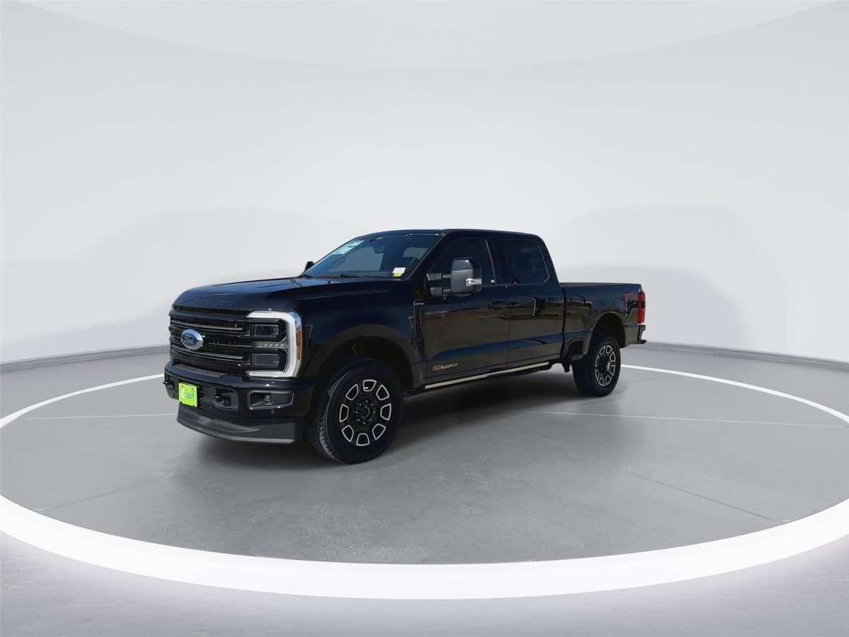 2026 Ford Super Duty F-250 - Image 4