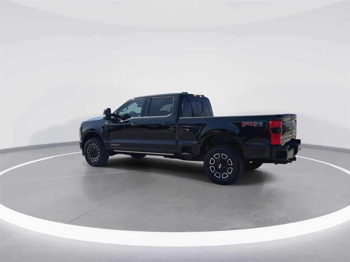 2026 Ford Super Duty F-250 - Image 6