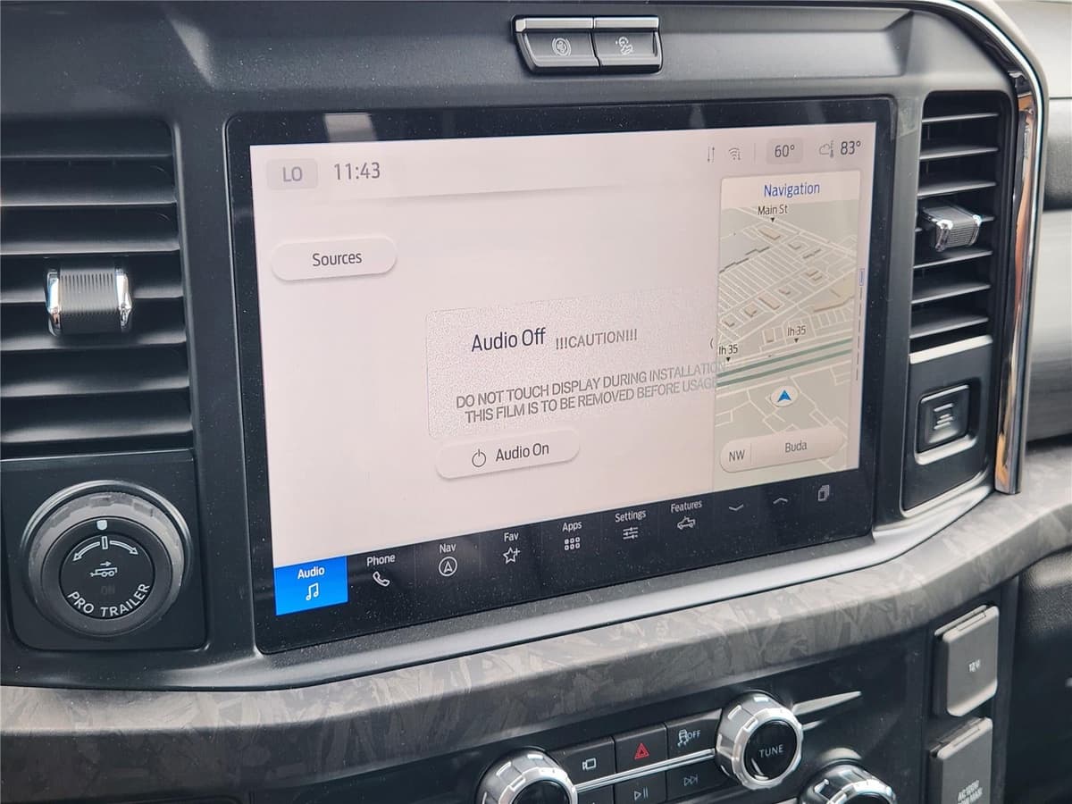 2025 Ford Super Duty F-250 - Image 12