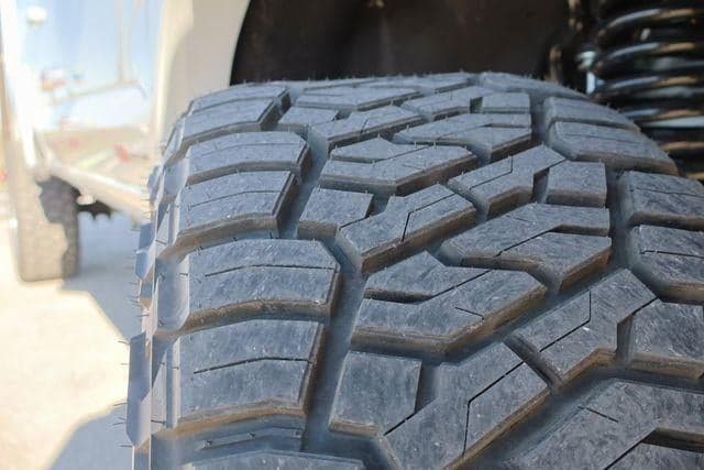 2025 Ford Super Duty F-250 - Image 31