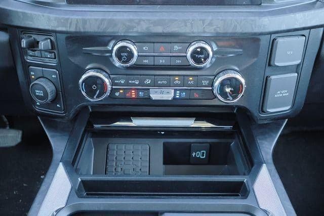 2025 Ford Super Duty F-250 - Image 44