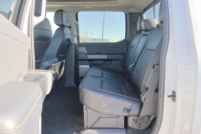 2025 Ford Super Duty F-250 - Image 49