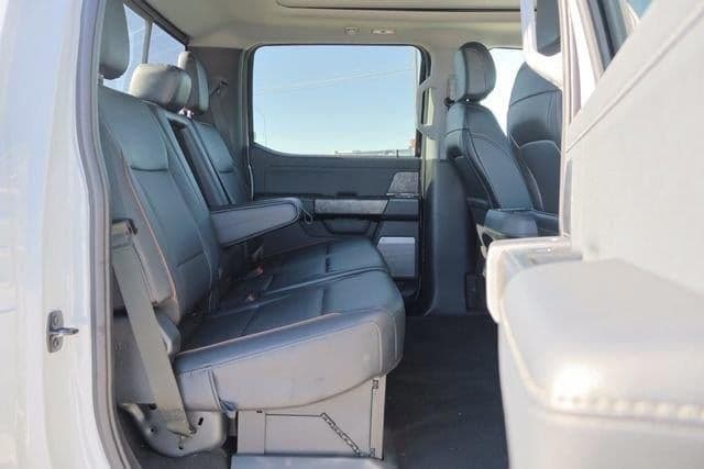 2025 Ford Super Duty F-250 - Image 55