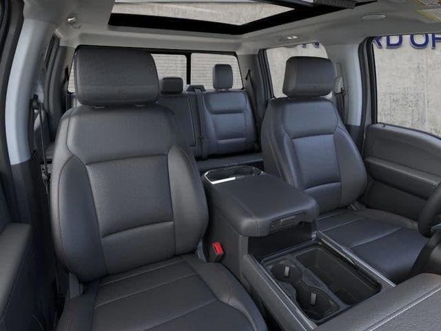 2025 Ford Super Duty F-250 - Image 60