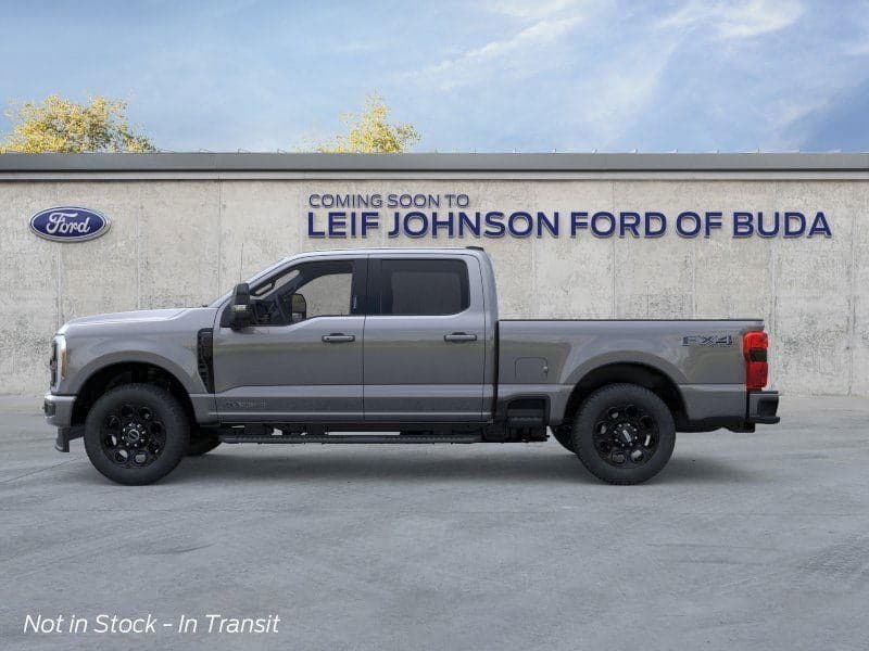 2026 Ford Super Duty F-250 - Image 3