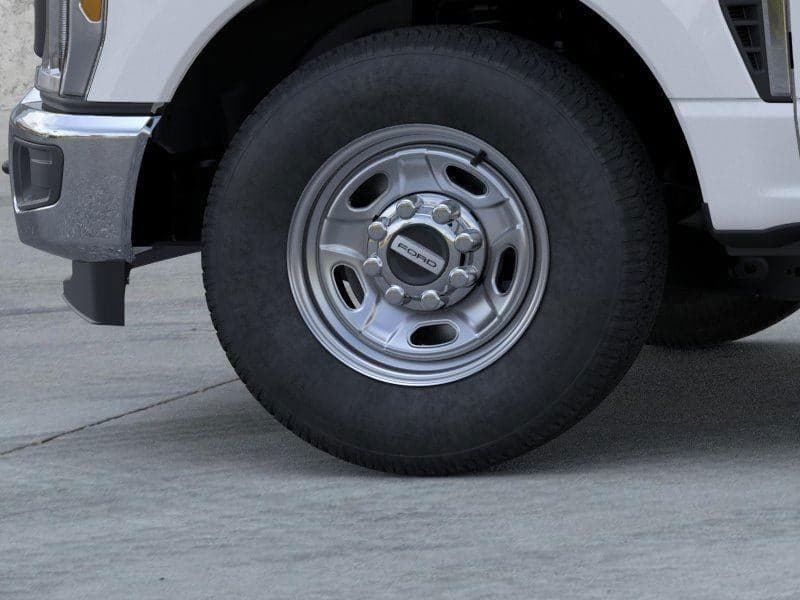 2026 Ford Super Duty F-350 - Image 19