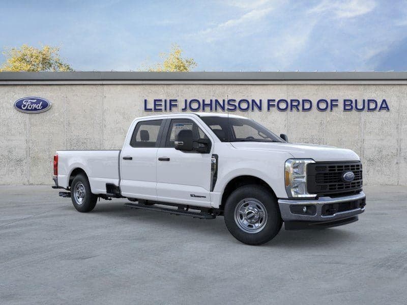 2026 Ford Super Duty F-350 - Image 7