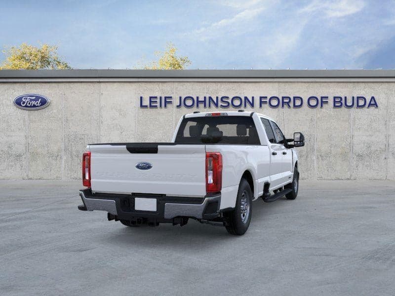 2026 Ford Super Duty F-350 - Image 8