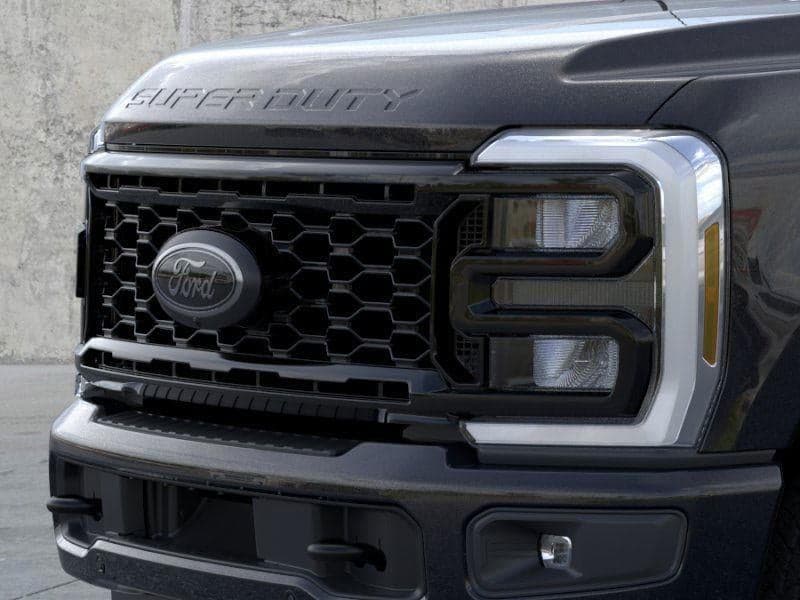 2026 Ford Super Duty F-350 - Image 17