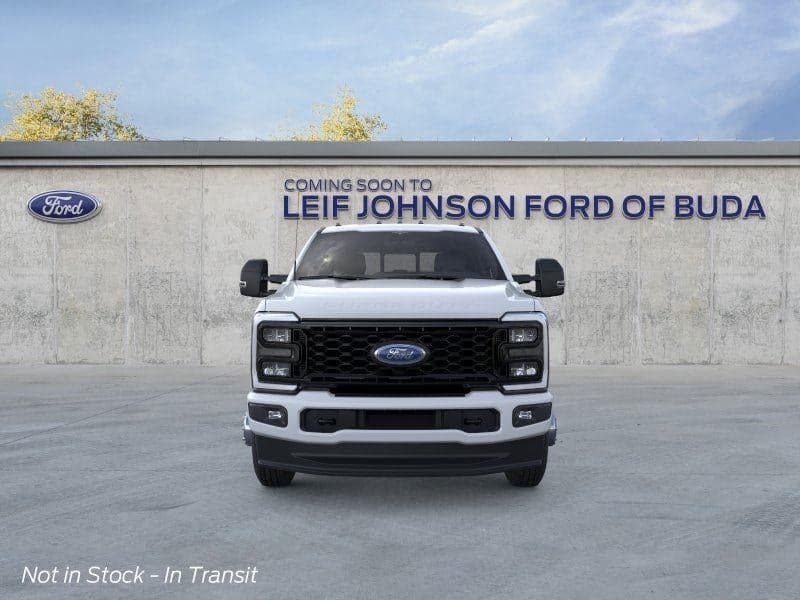 2026 Ford Super Duty F-350 - Image 3