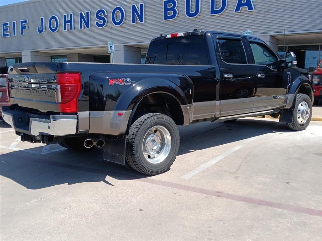 2022 Ford Super Duty F-450 - Image 6