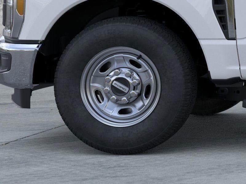2026 Ford Super Duty F-350 - Image 19