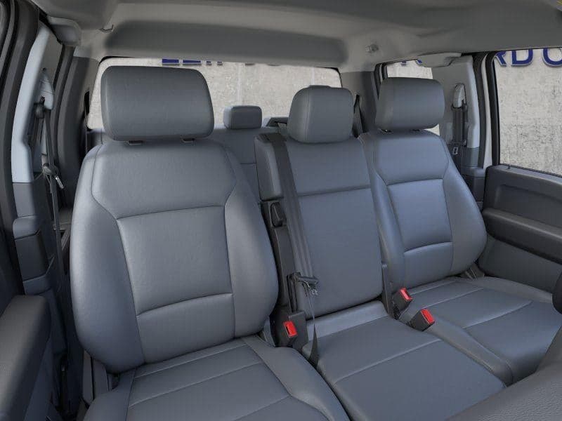 2025 Ford Super Duty F-350 - Image 10