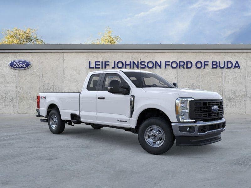 2025 Ford Super Duty F-350 - Image 7