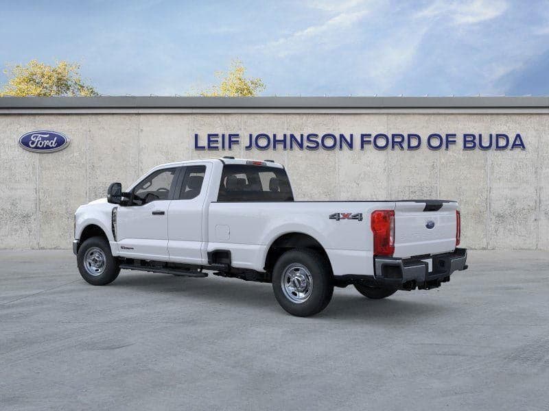 2026 Ford Super Duty F-350 - Image 4