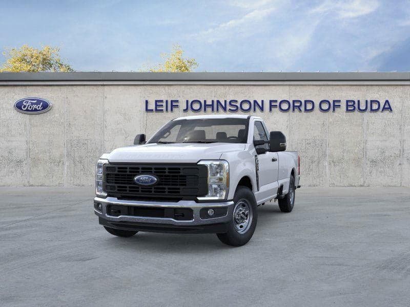2026 Ford Super Duty F-250 - Image 2