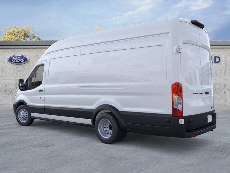 2026 Ford Transit Cargo Van - Image 4
