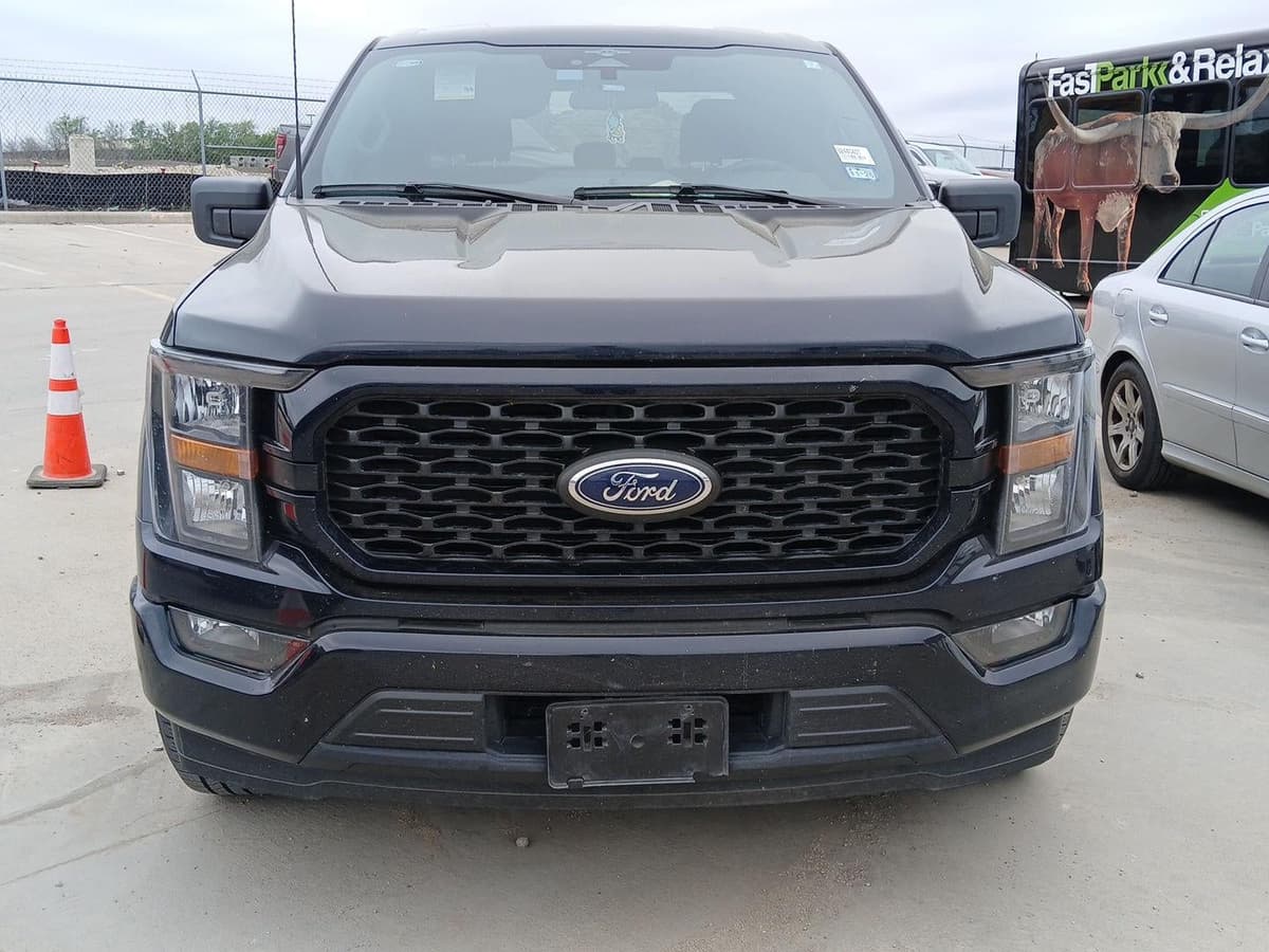 2023 Ford F-150 - Image 3