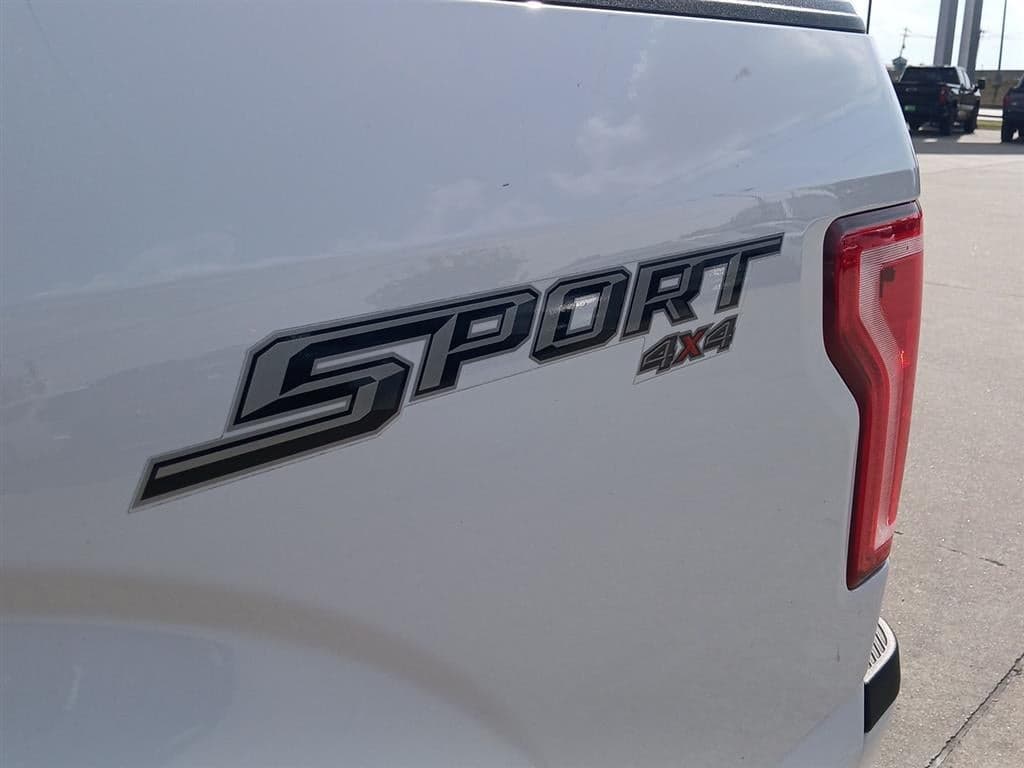 2017 Ford F-150 - Image 11
