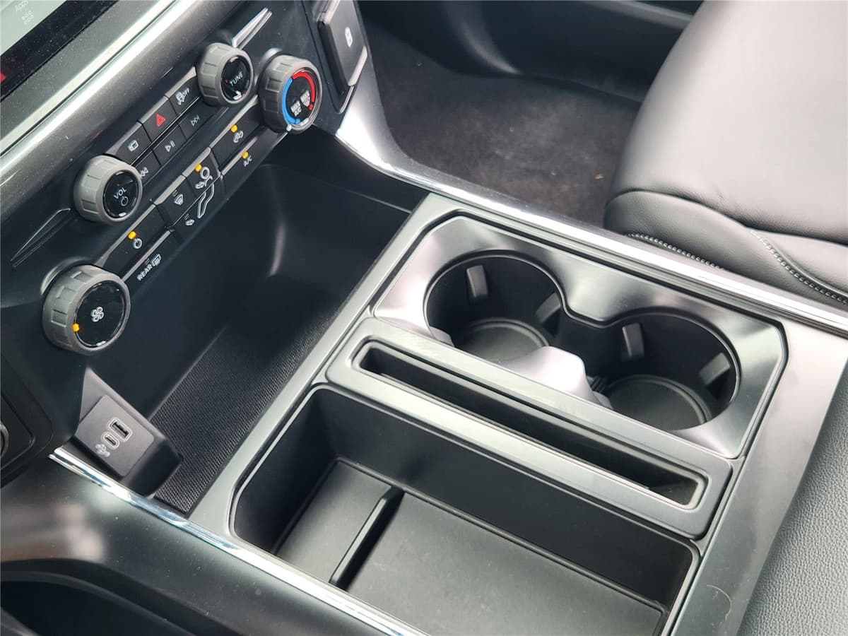 2025 Ford F-150 - Image 15