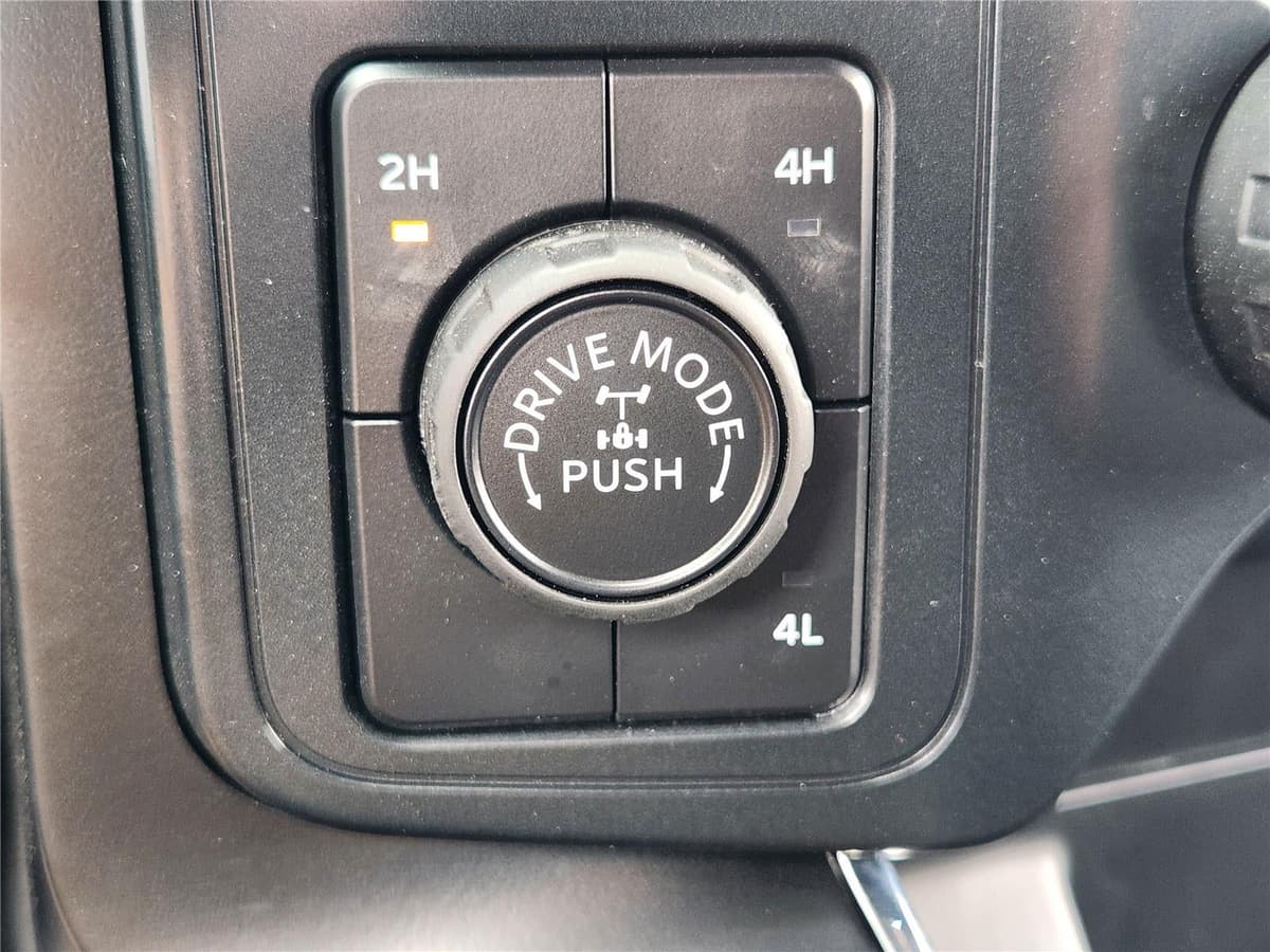 2026 Ford F-150 - Image 16