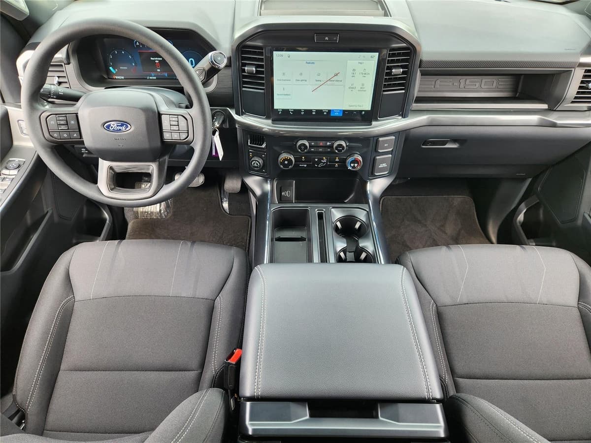 2026 Ford F-150 - Image 19