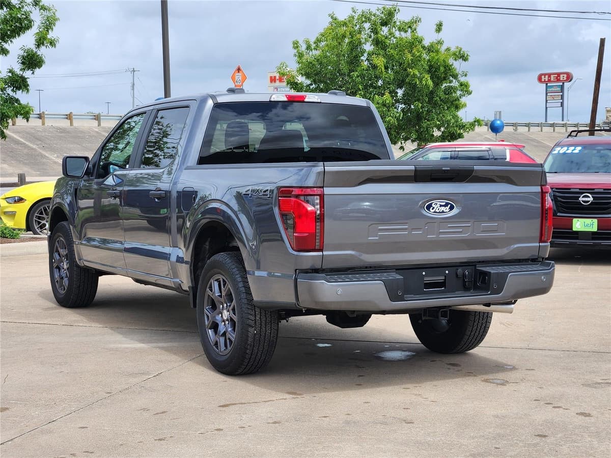 2026 Ford F-150 - Image 3