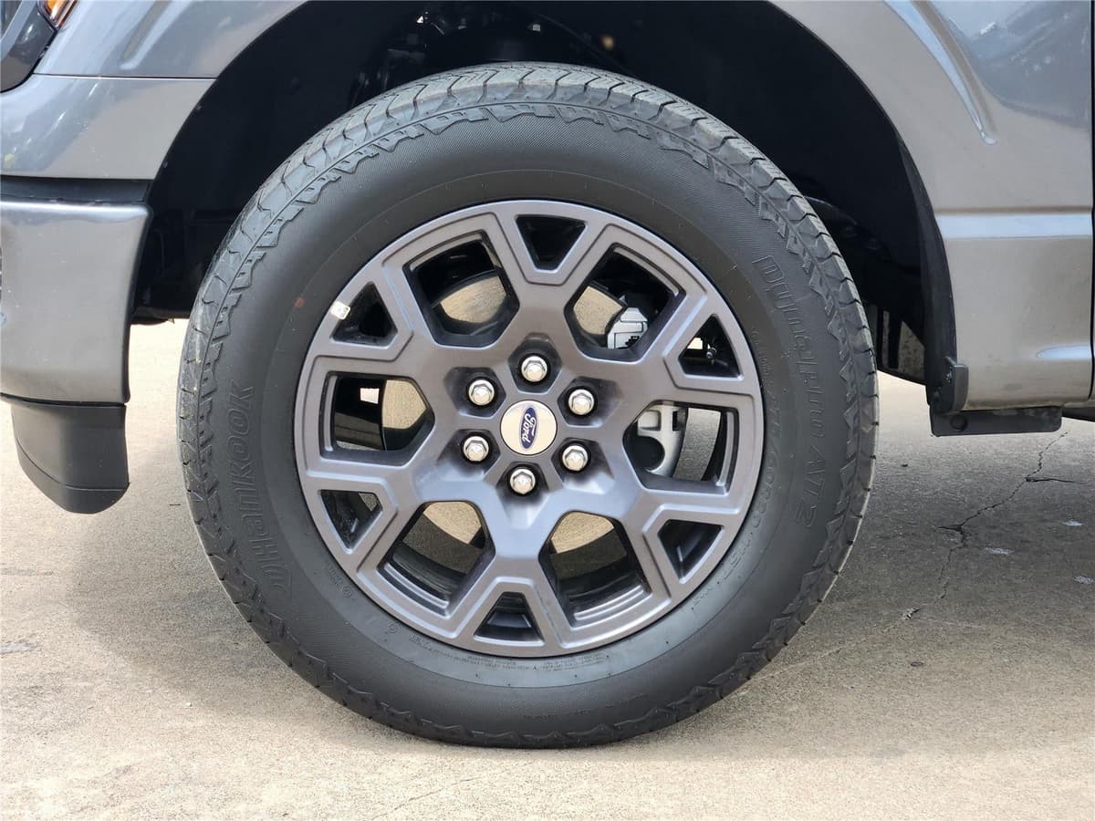 2026 Ford F-150 - Image 7