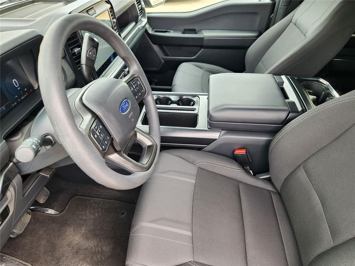 2026 Ford F-150 - Image 9