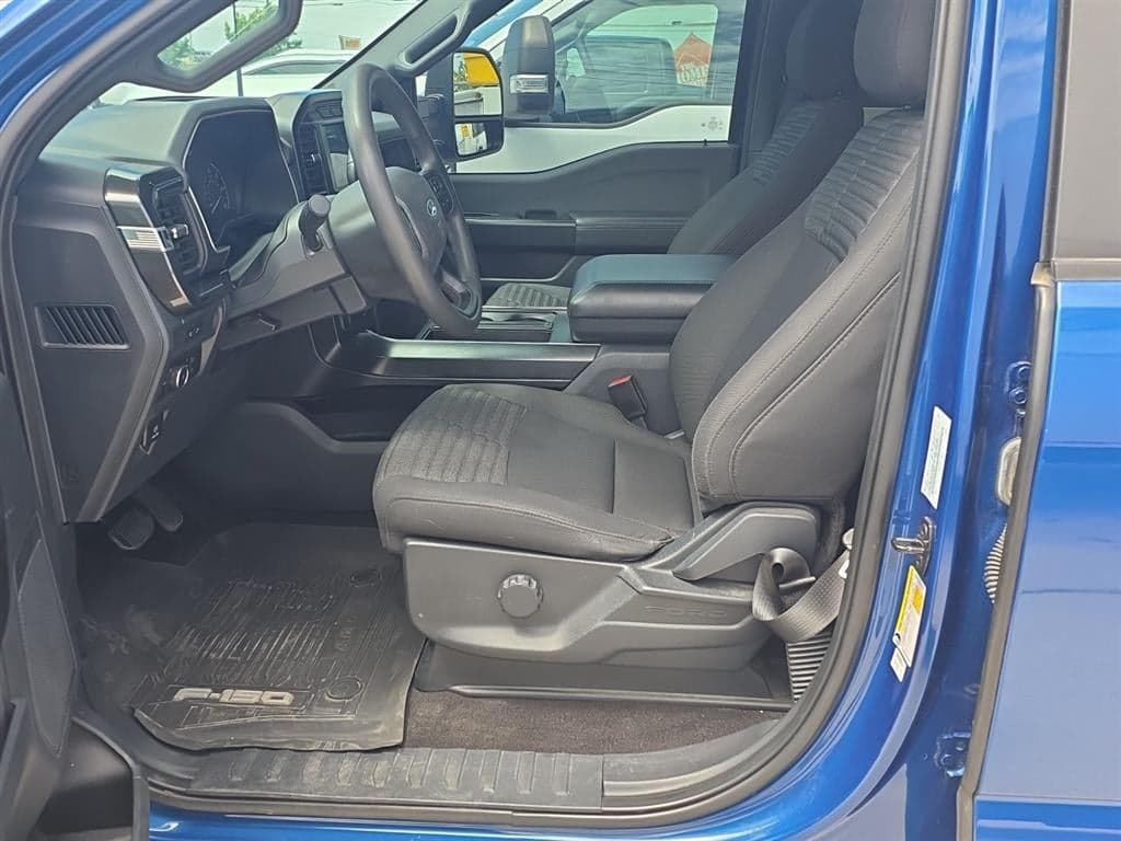 2022 Ford F-150 - Image 13