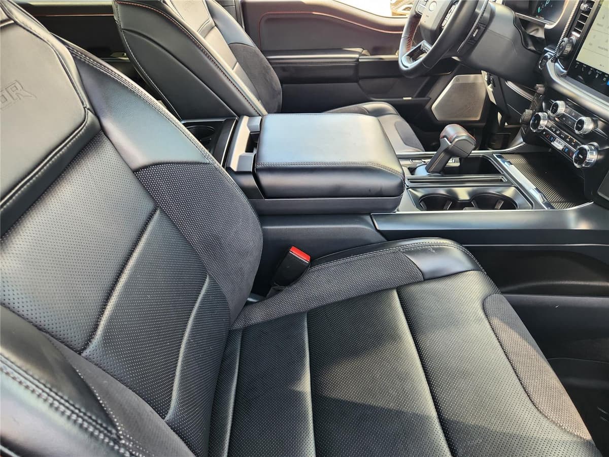 2024 Ford F-150 - Image 12