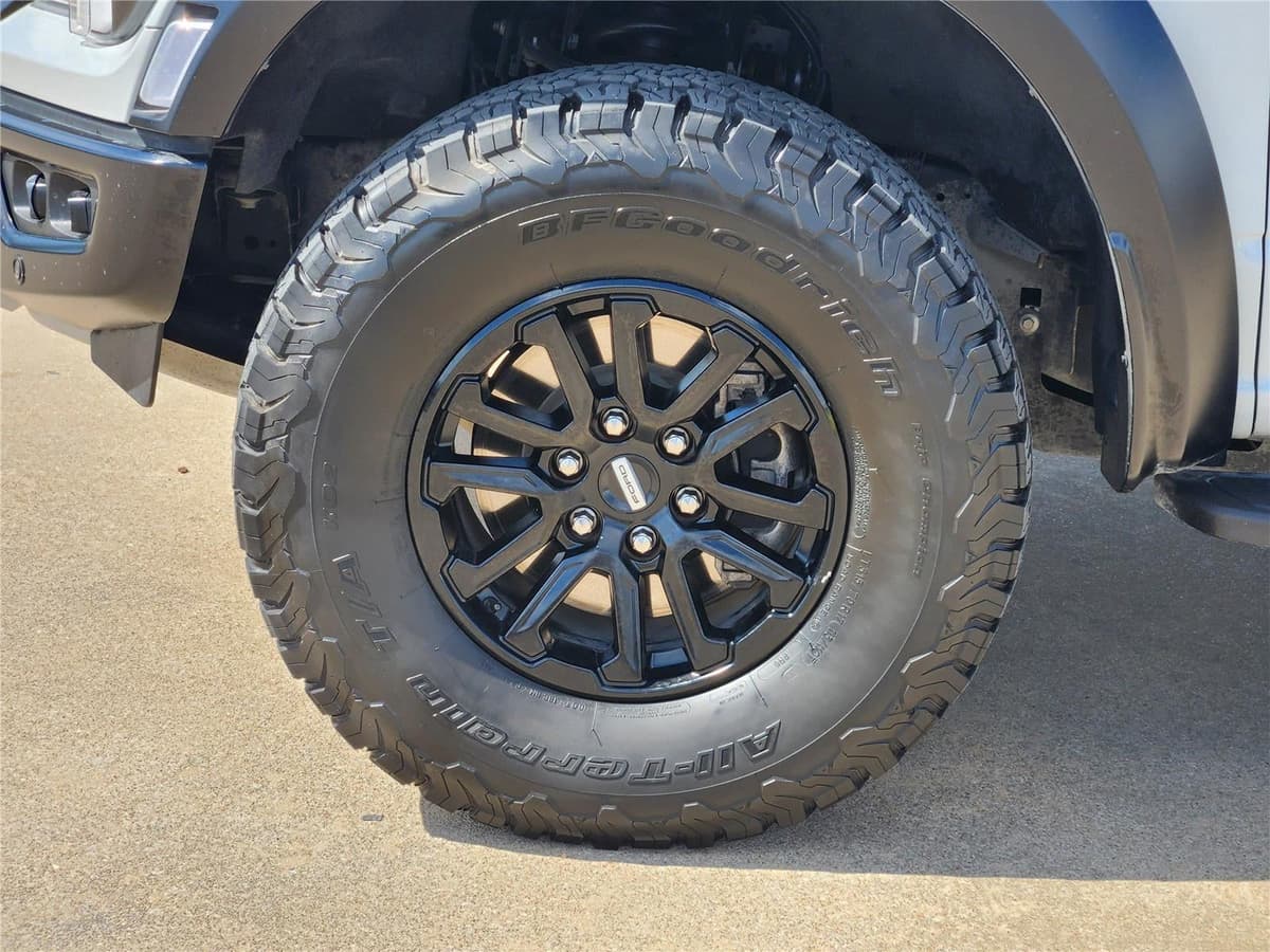 2024 Ford F-150 - Image 8