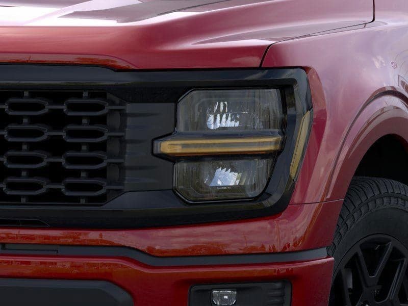 2025 Ford F-150 - Image 18