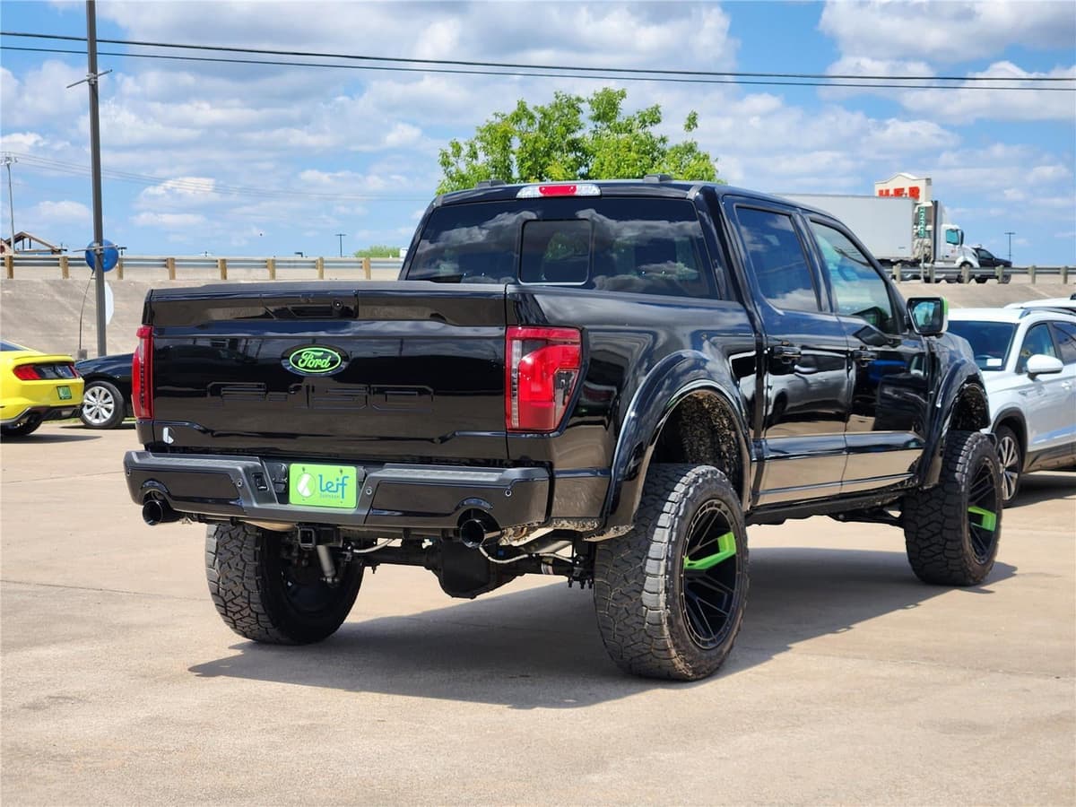 2025 Ford F-150 - Image 4