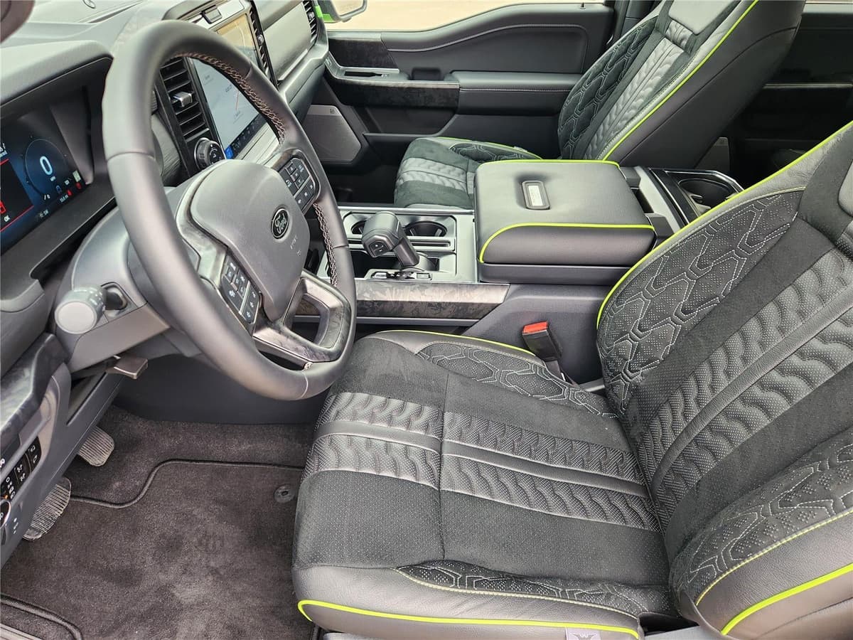 2025 Ford F-150 - Image 10